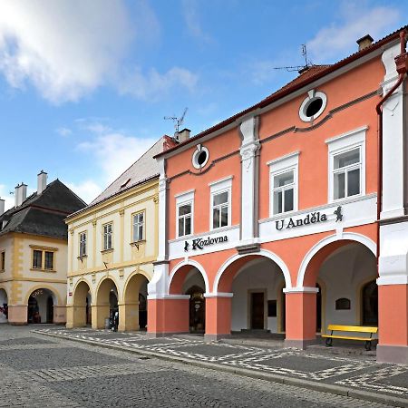 Penzion U Andela Йичин Экстерьер фото